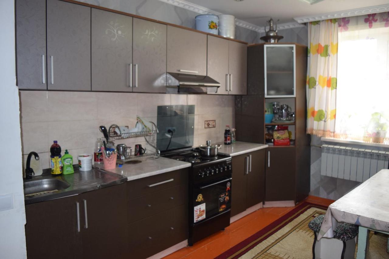 Naryn Guest House Екстериор снимка