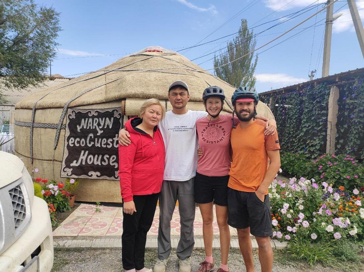 Naryn Guest House Екстериор снимка
