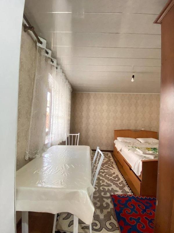 Naryn Guest House Екстериор снимка
