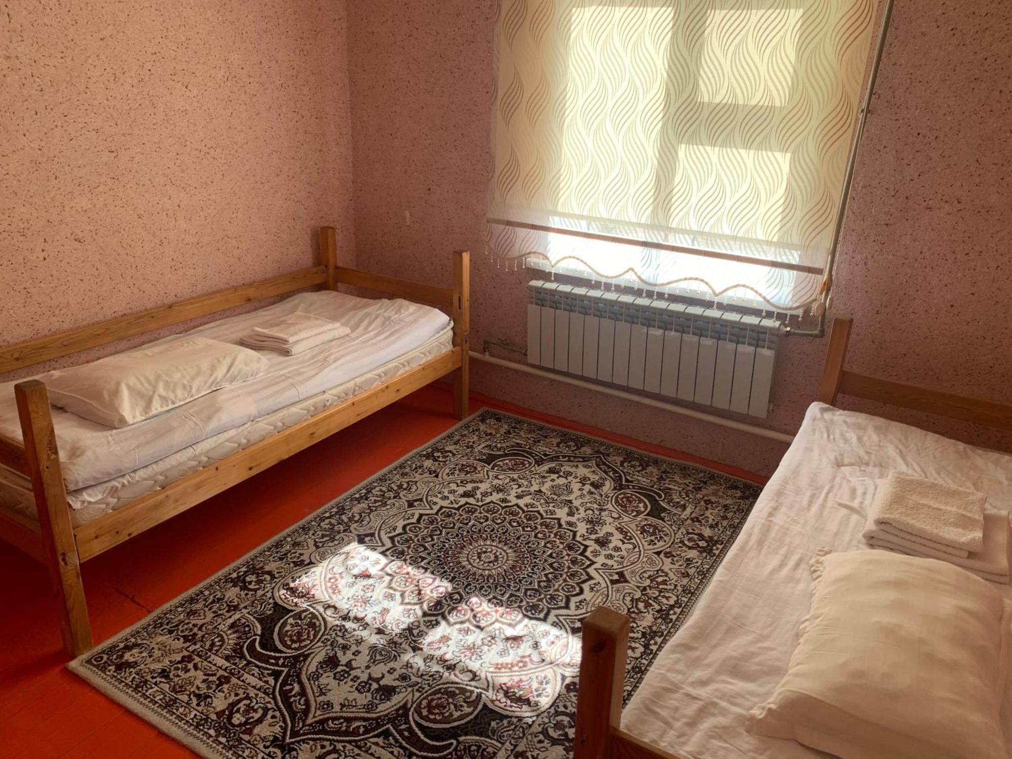 Naryn Guest House Екстериор снимка